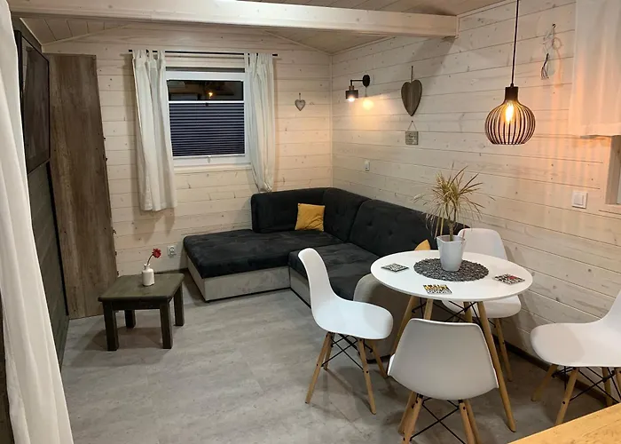 Letniskowe Amelia أوسترونيه مورسكية